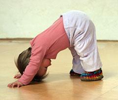 Осуществляем набор деток для занятий Baby-Yoga (Бэйби-Йога)